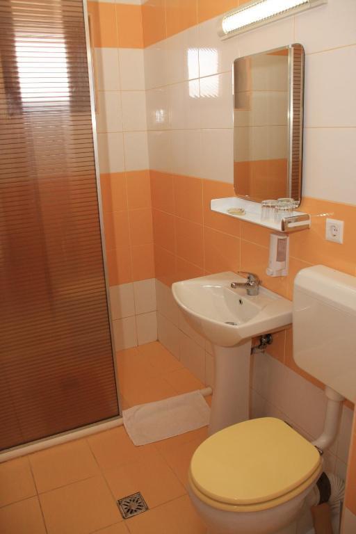 Pensiunea Maria , Floresti Habitación foto
